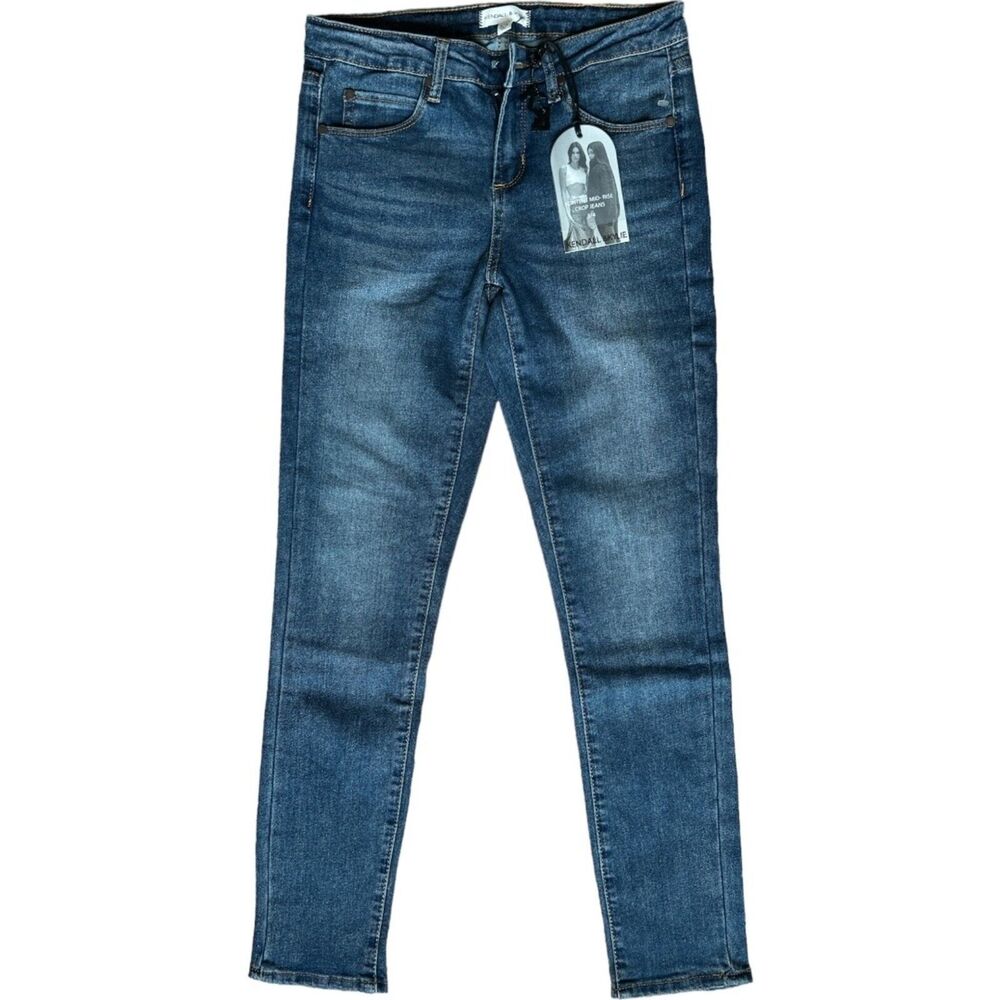 Kendall & Kylie Laguna Beach Mid-Rise Crop Jeans, US27